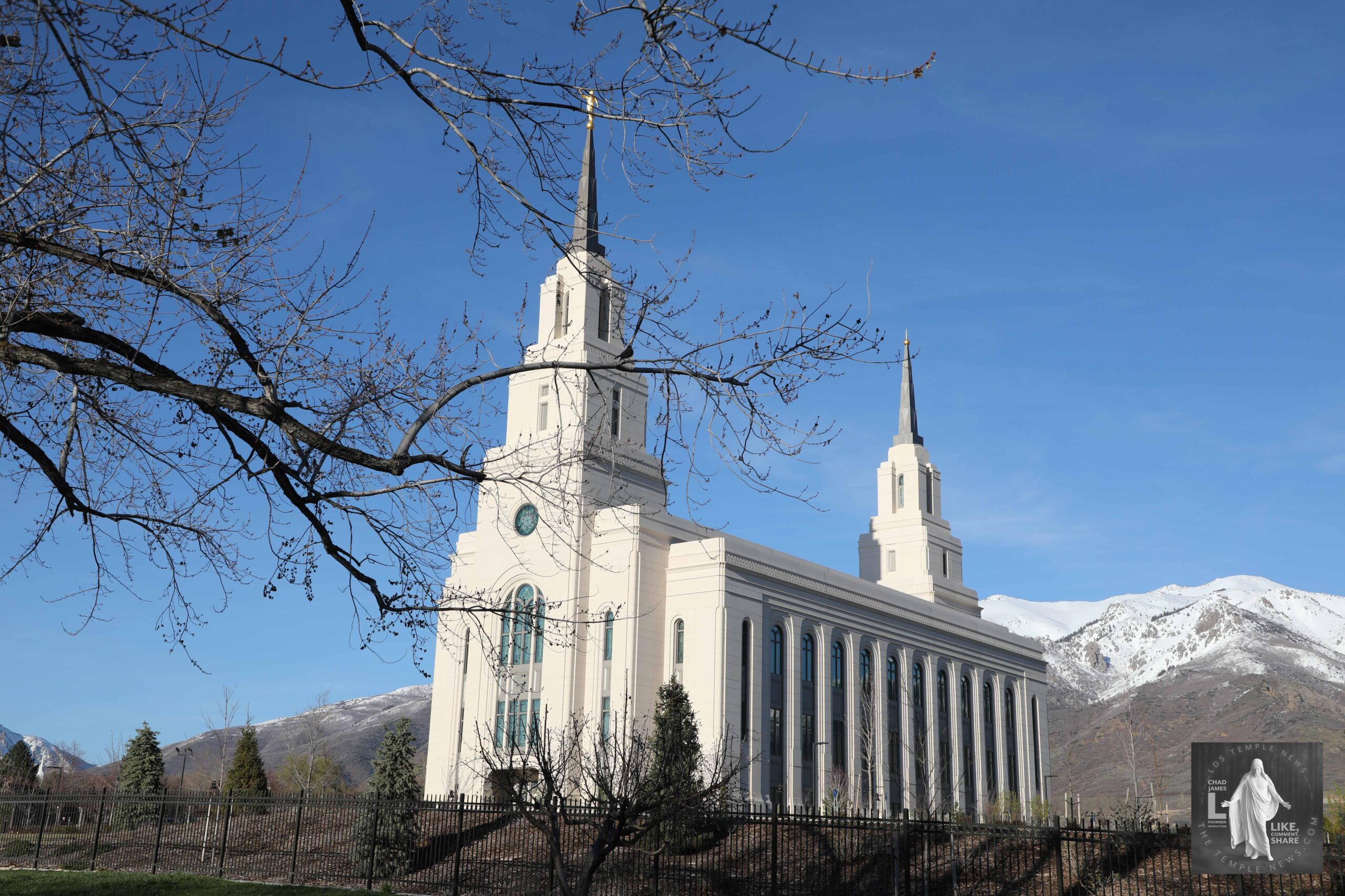 A front view of the Layton Utah Temple