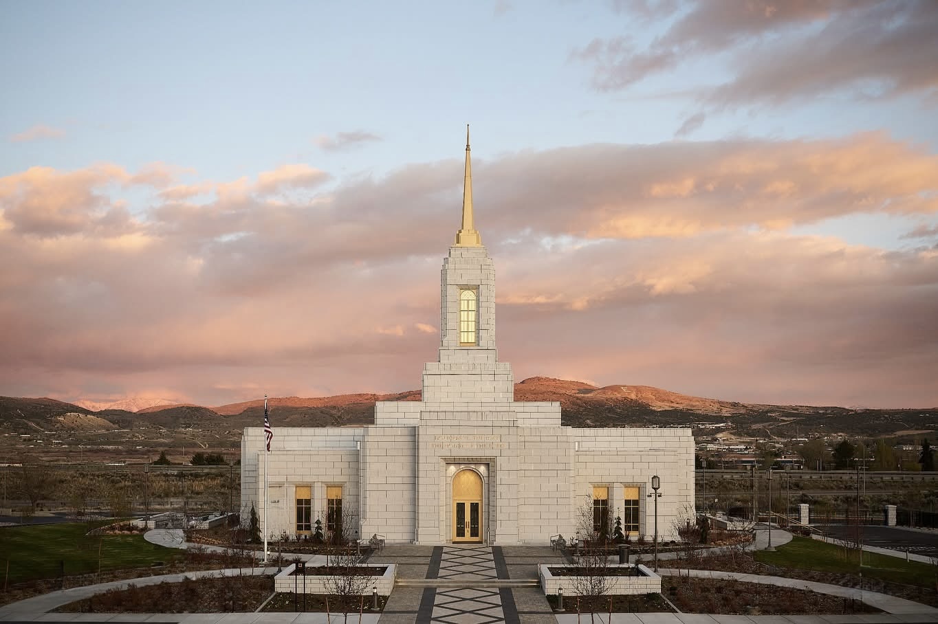 Elko Nevada Temple Photography by LDS Temple News