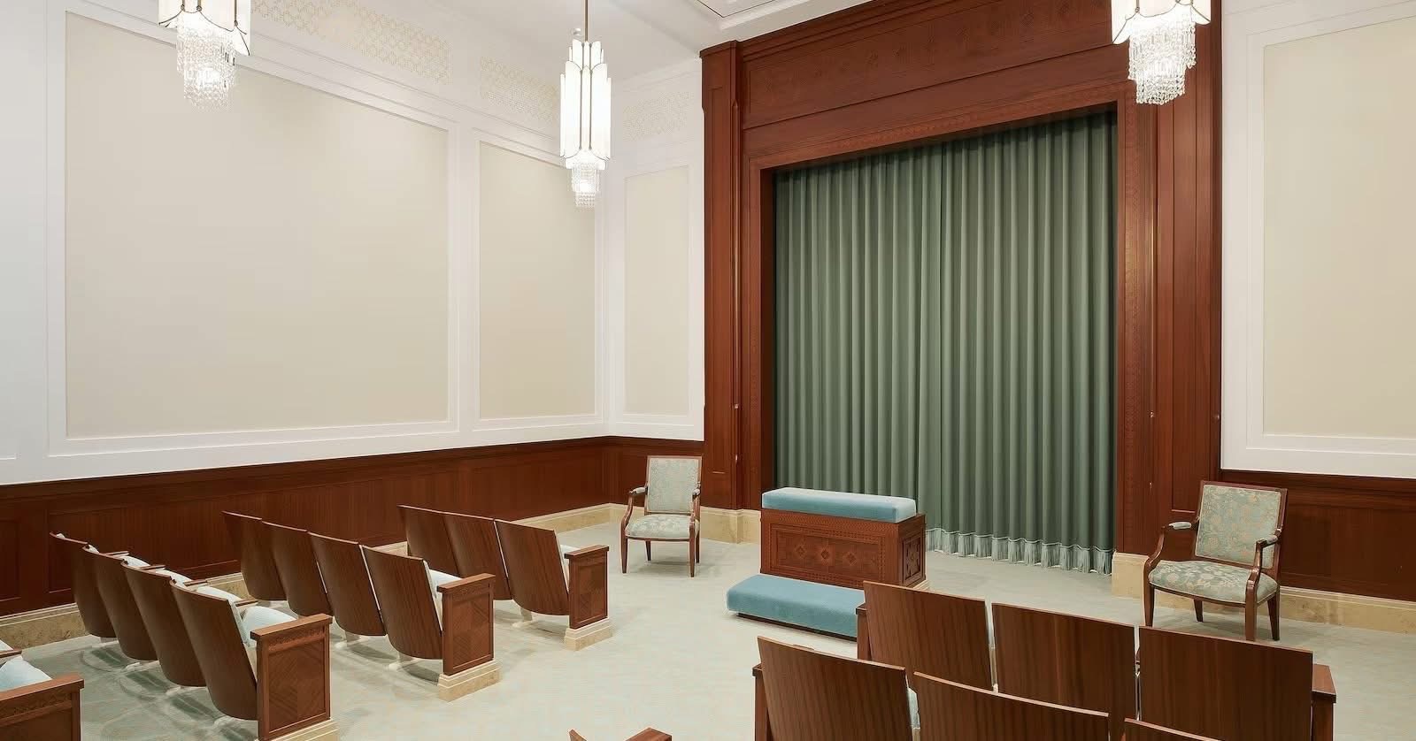 LDS Temple News Presents the Farmington New Mexico Temple House of the Lord Holiness to the Lord