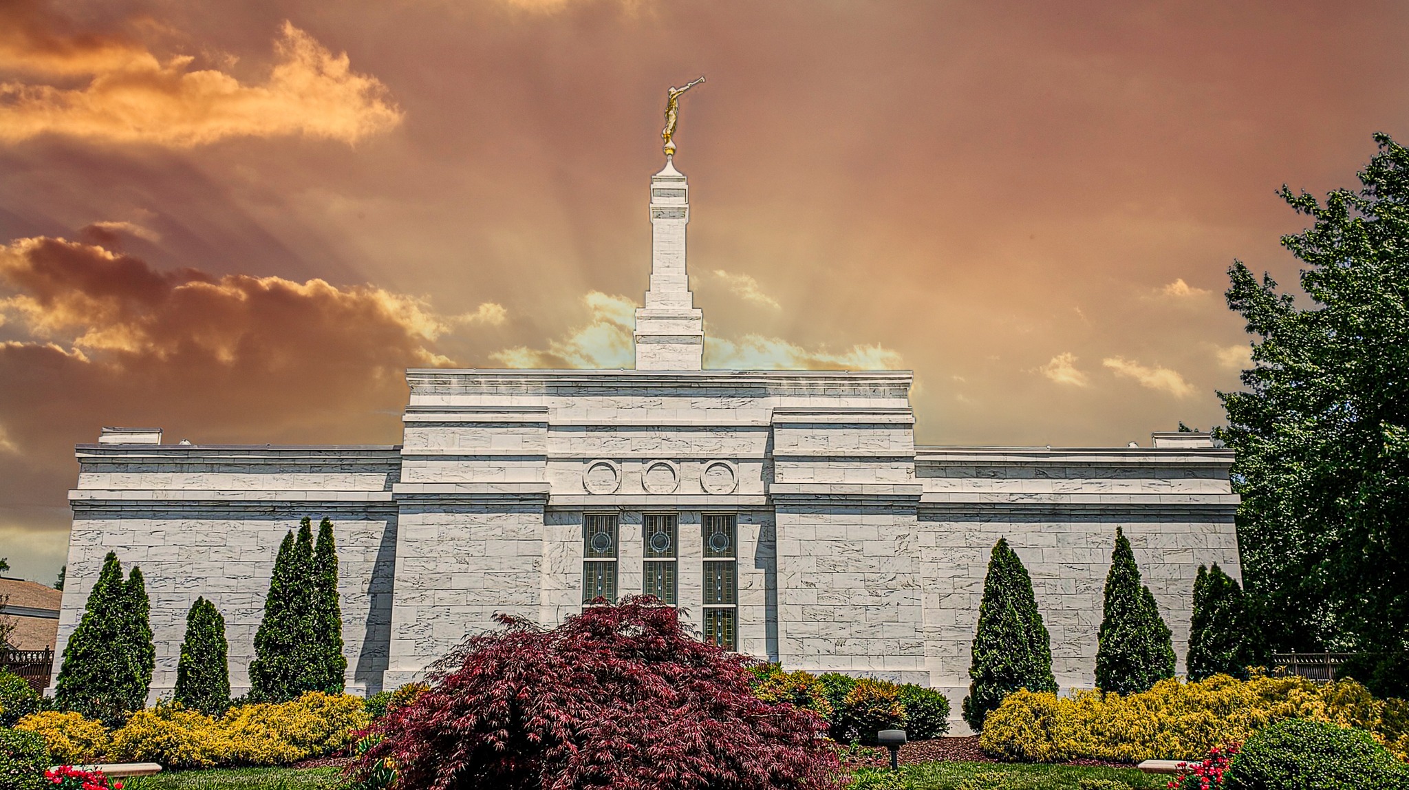 Nashville Tennessee Temple on a Summer Day