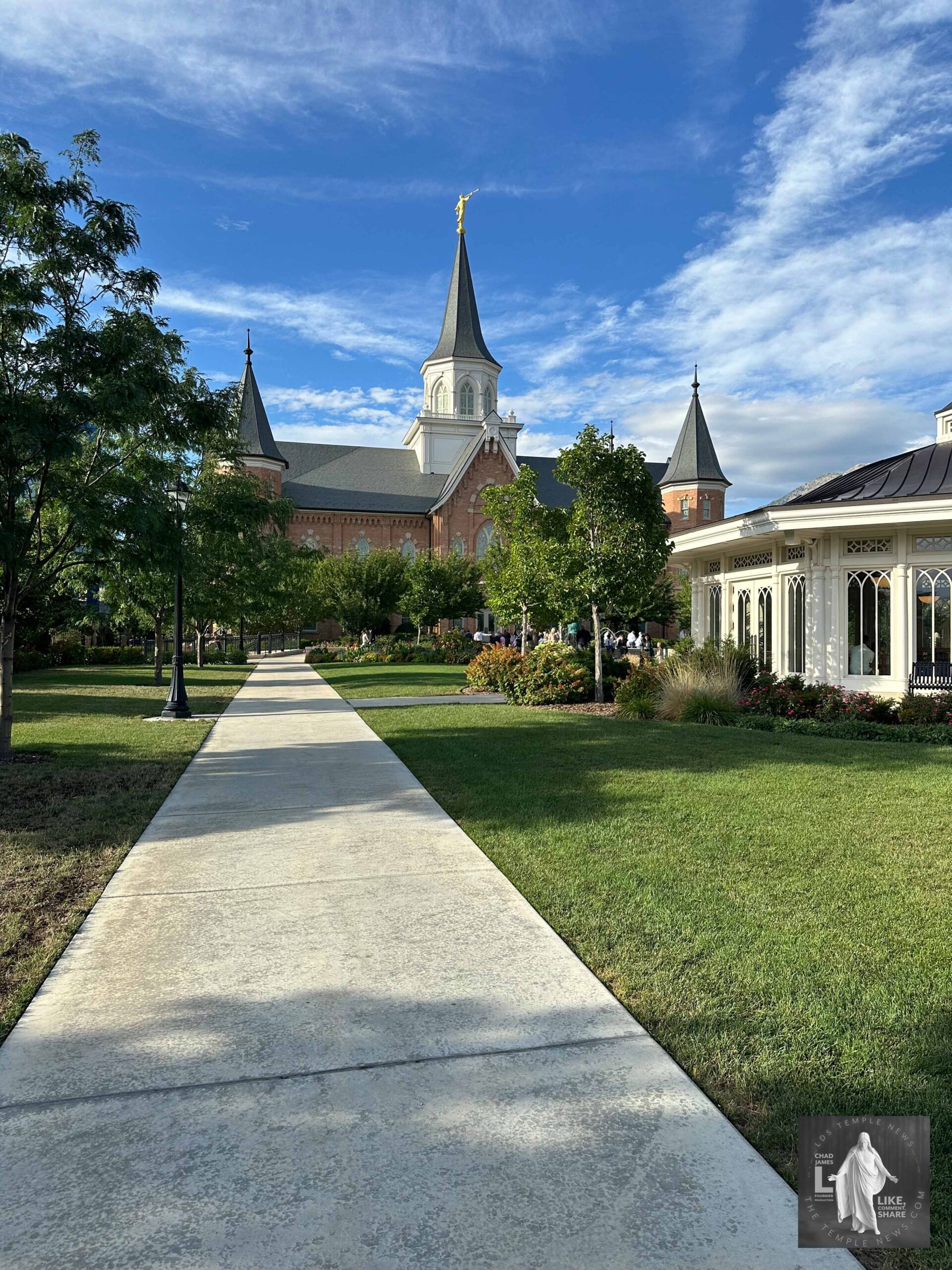 Provo City Center Temple does have a small annex center