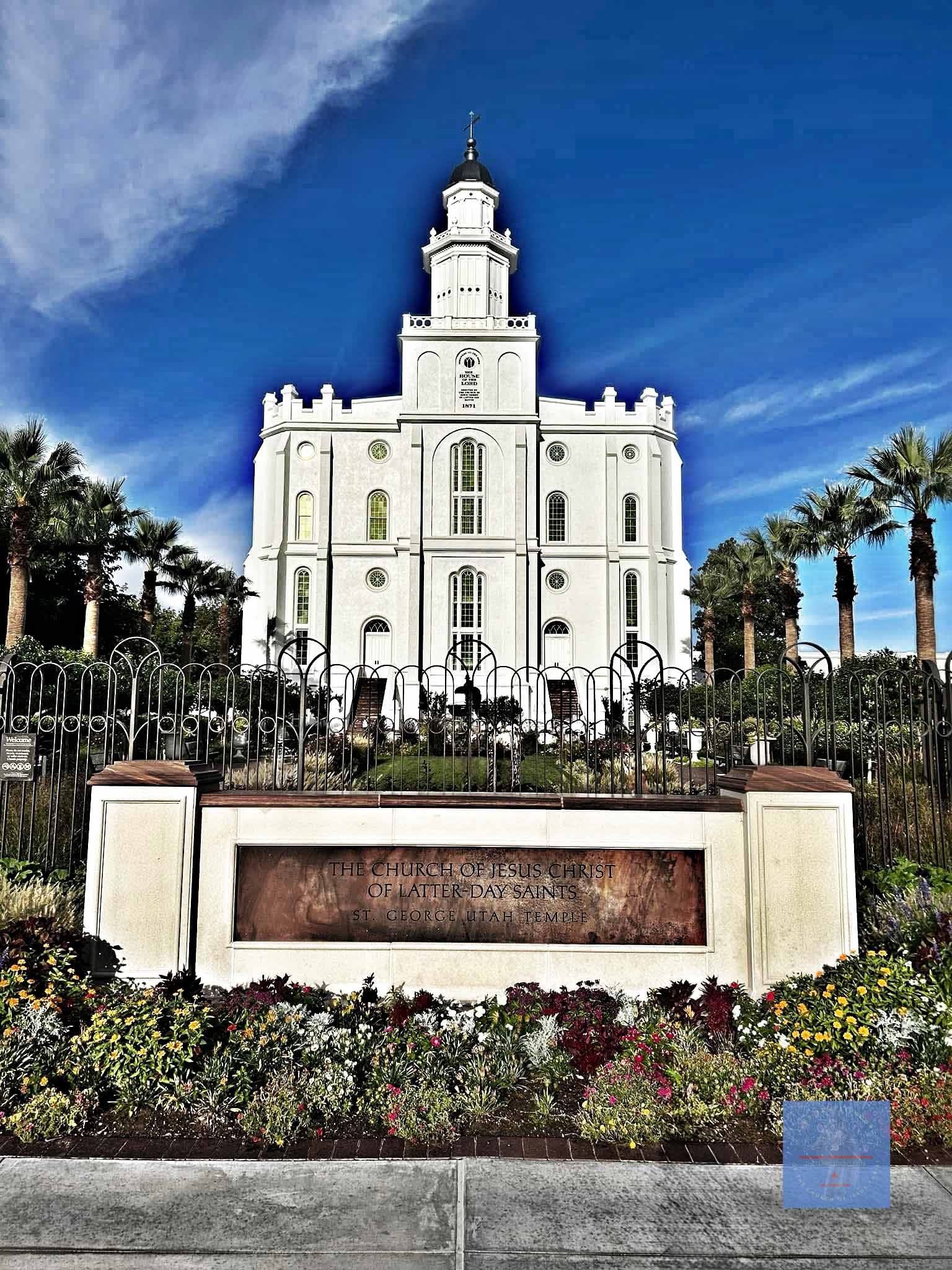 Temple Facts of the St. George Utah Temple grounds has 250 trees