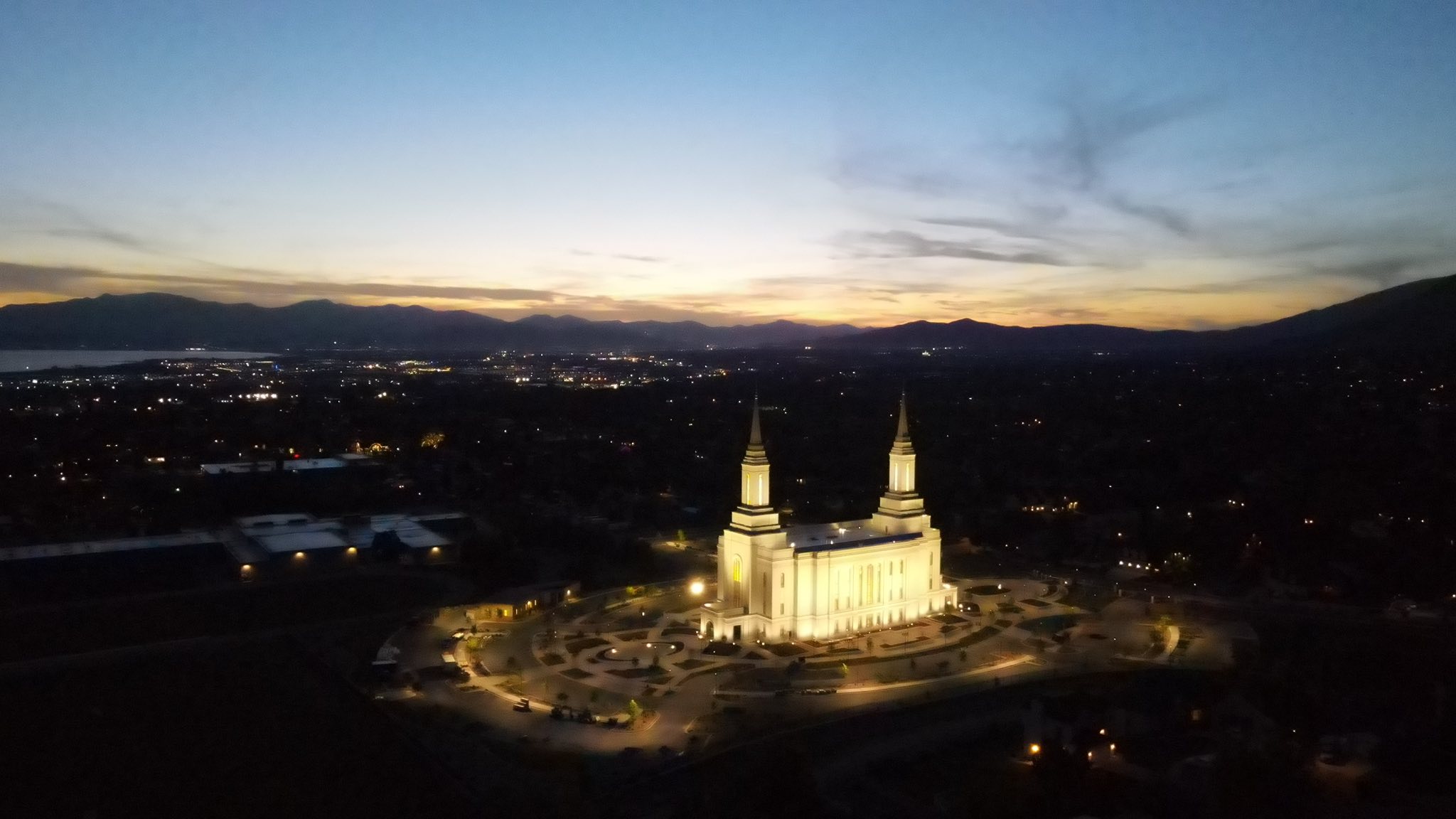 A public open house for the recently completed Lindon Utah Temple has been announced for Thursday, March 12 through Saturday, April 11, 2026