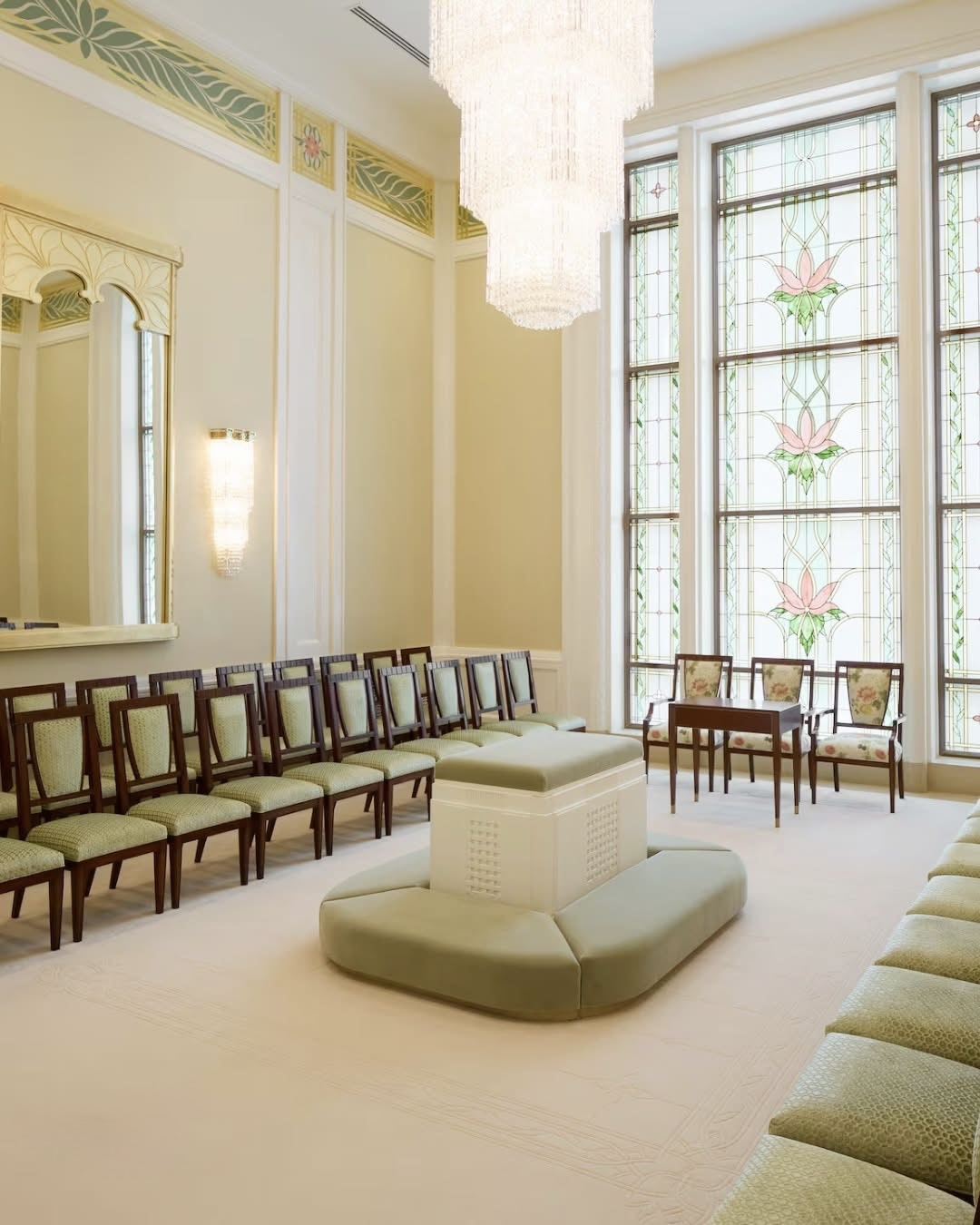 A sealing room in the Alabang Philippines Temple