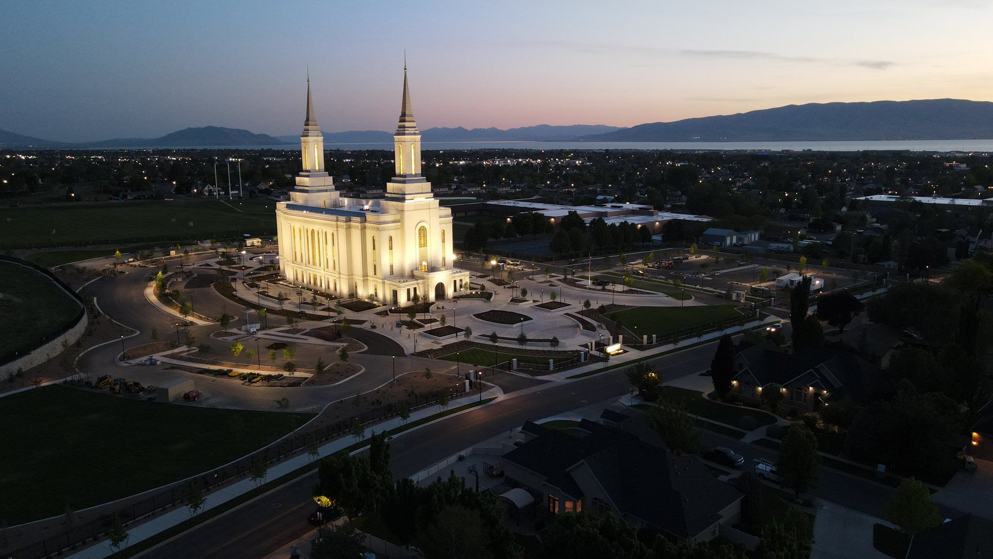 The First Presidency of The Church of Jesus Christ of Latter-day Saints has announced the dates for the open house and dedication of the Lindon Utah Temple