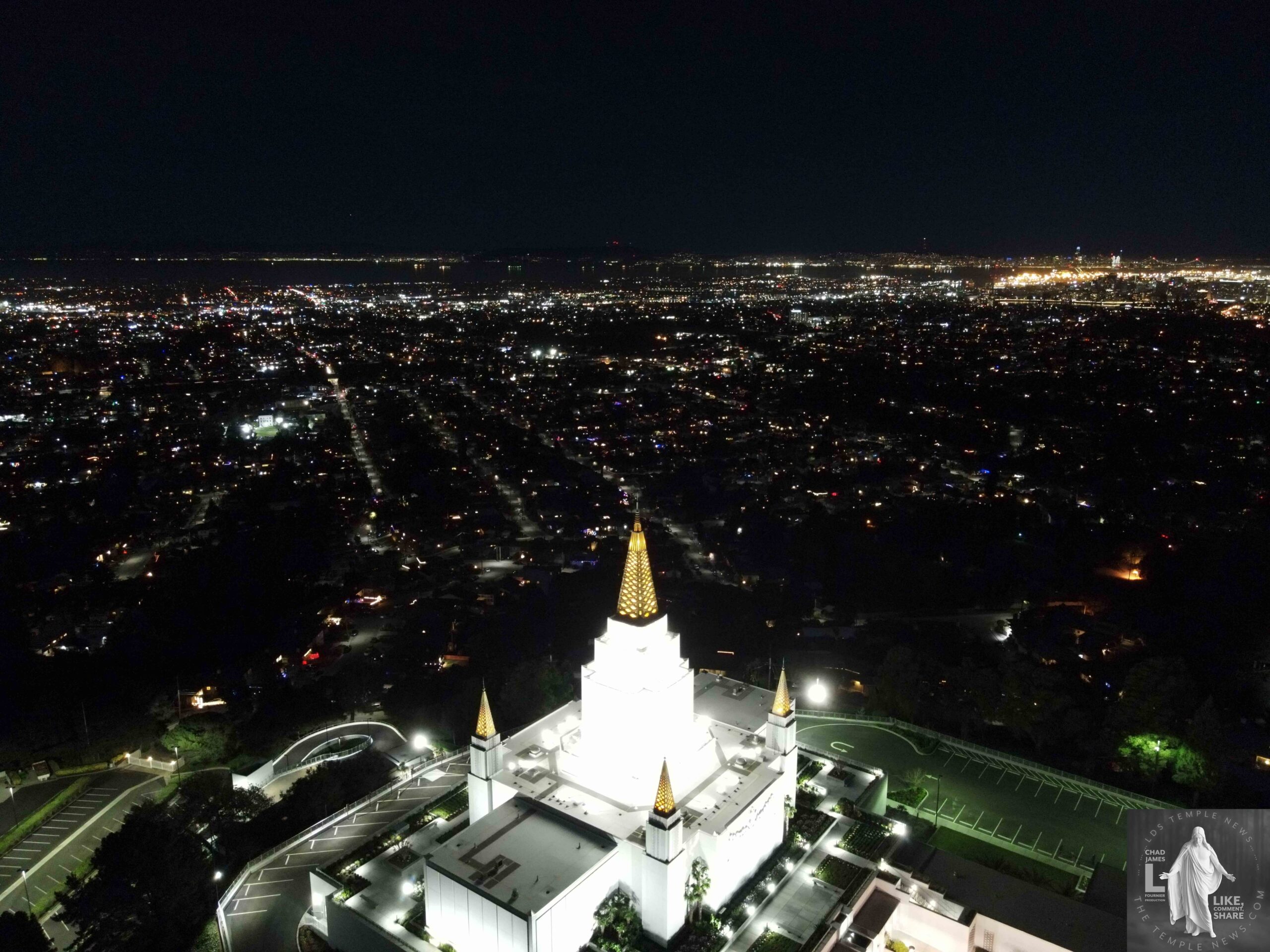 Media of the Oakland California Temple by LDS Temple News