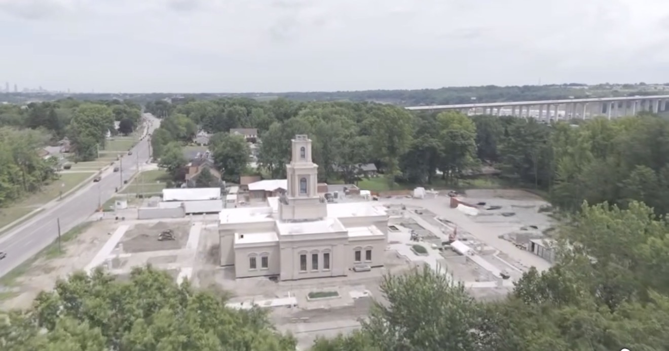 Cleveland Ohio Temple an LDS Temple