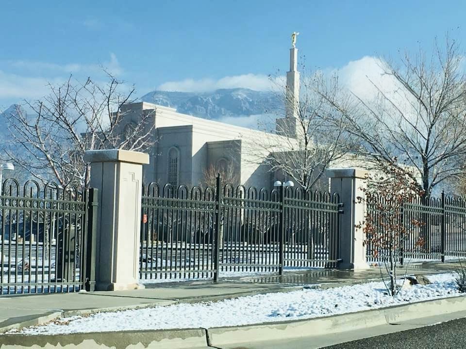 LDS Temple News Presents the Albuquerque New Mexico Temple