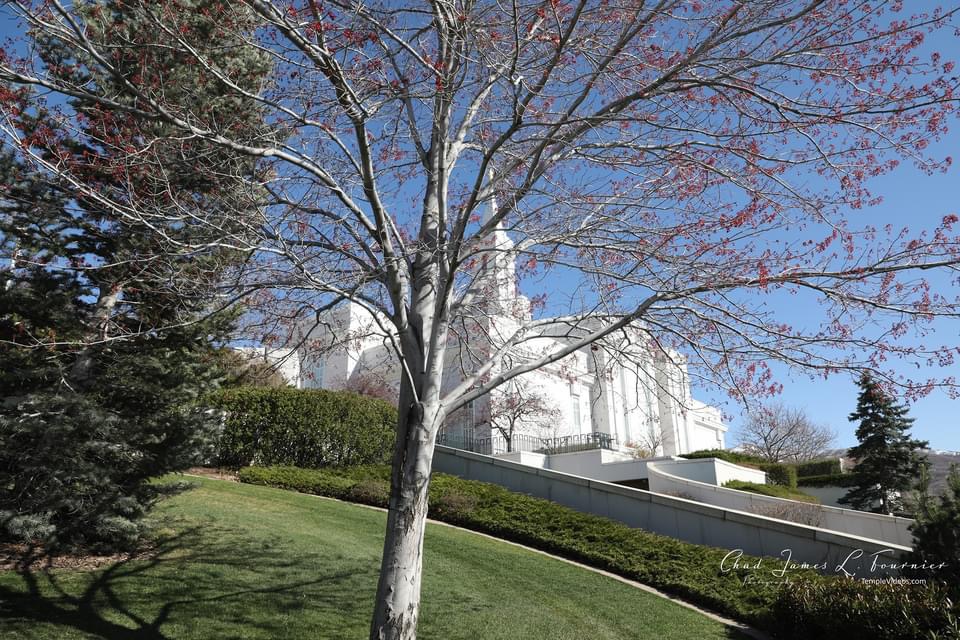LDS Temple News Presents the House of the Lord Bountiful Utah Temple