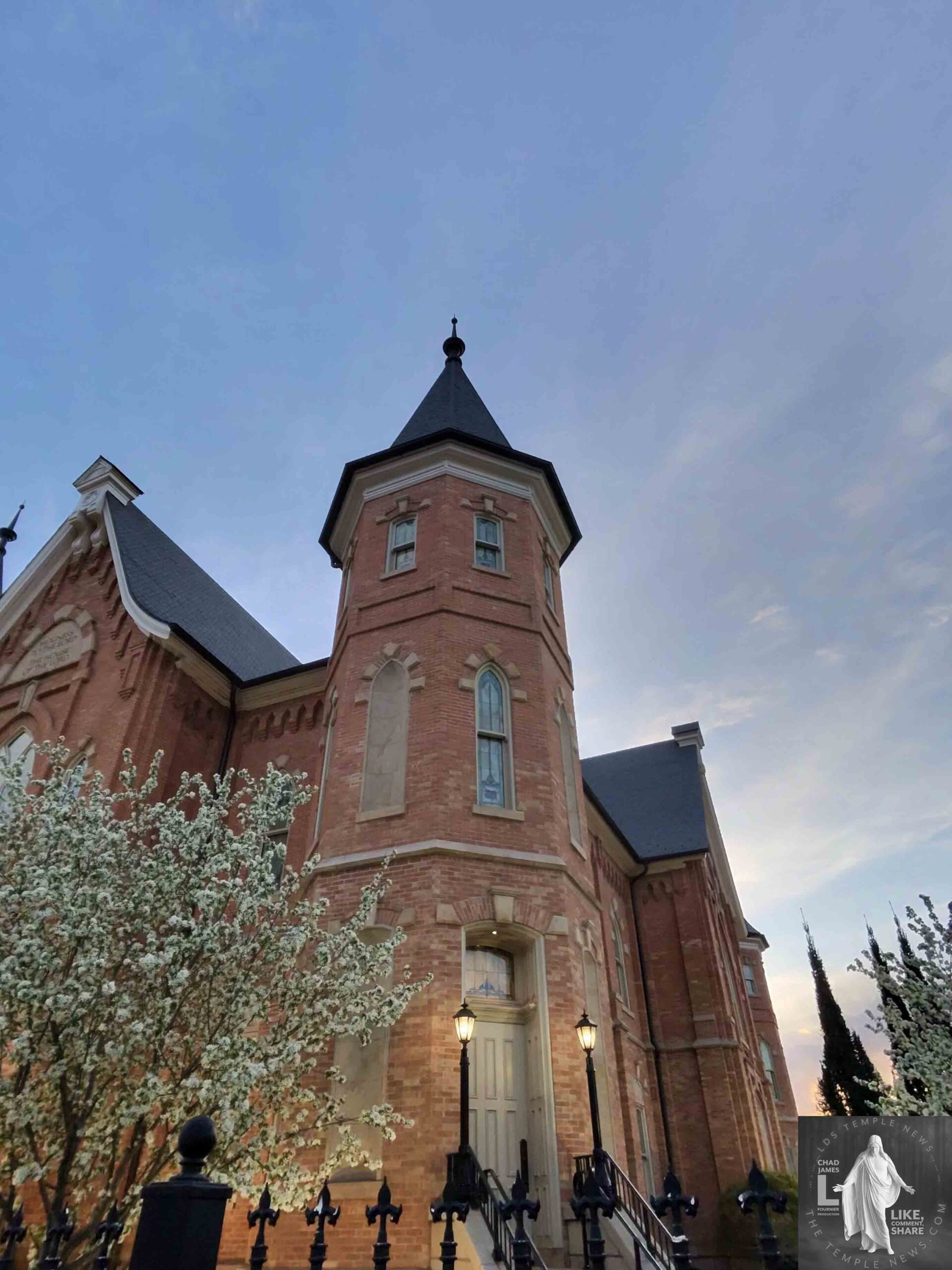 The Provo City Center Temple 's architecture and beautiful interior make it a popular spot for photography