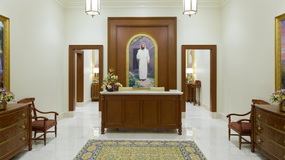 Bacolod Philippines Temple Recommend Desk