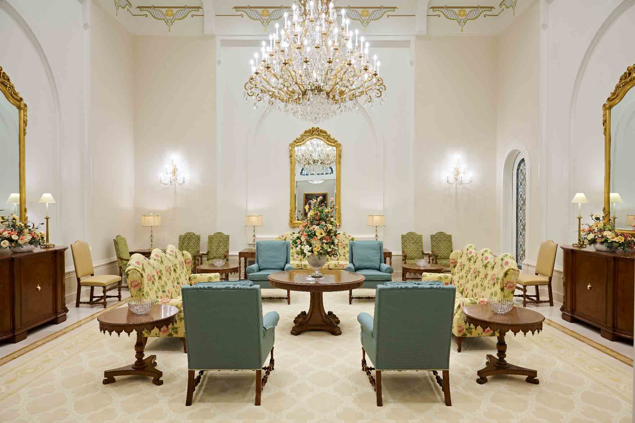 Celestial room in the Yorba Linda California Temple