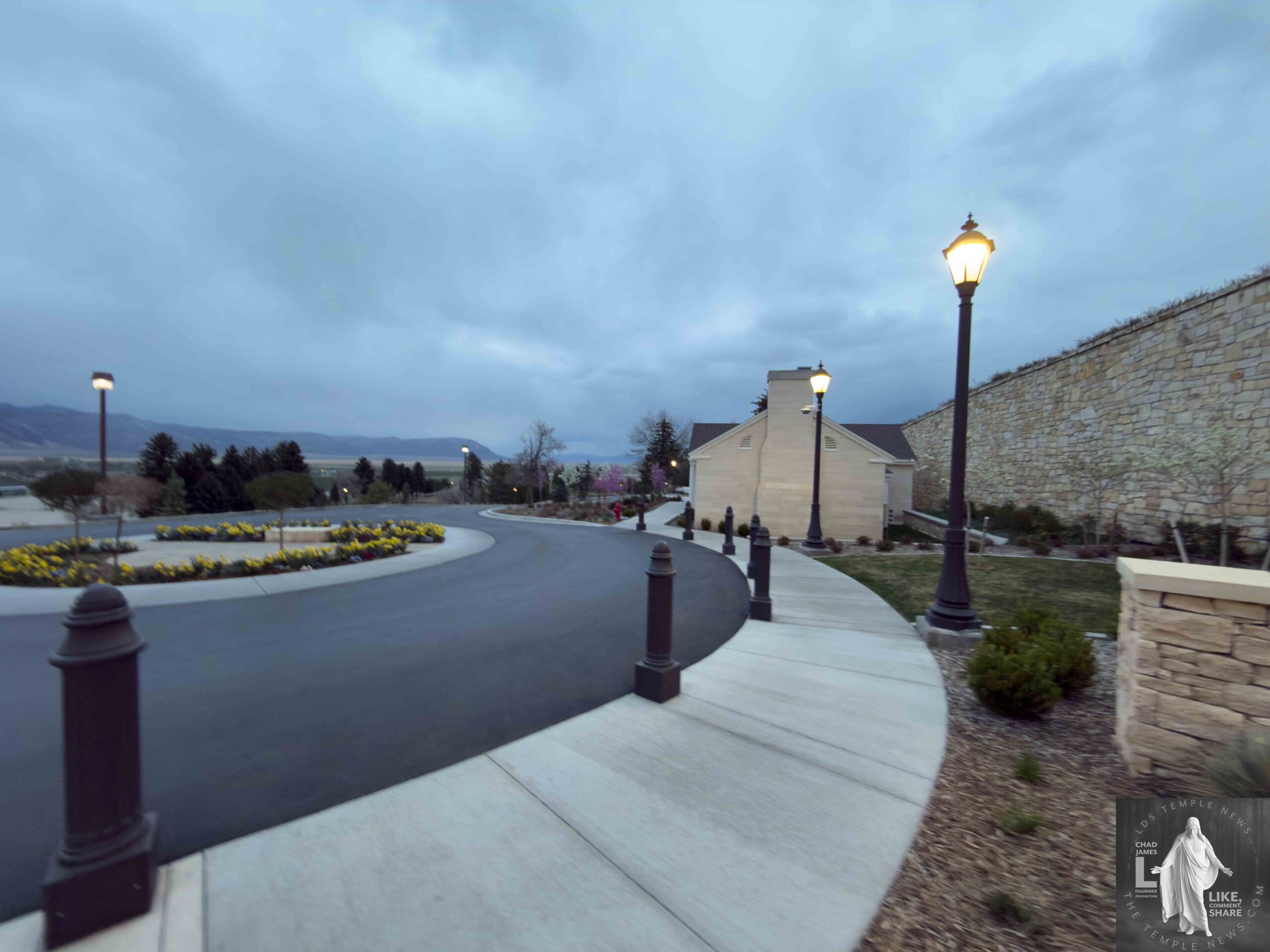 How many LDS temples are in Manti only one the Manti Utah Temple