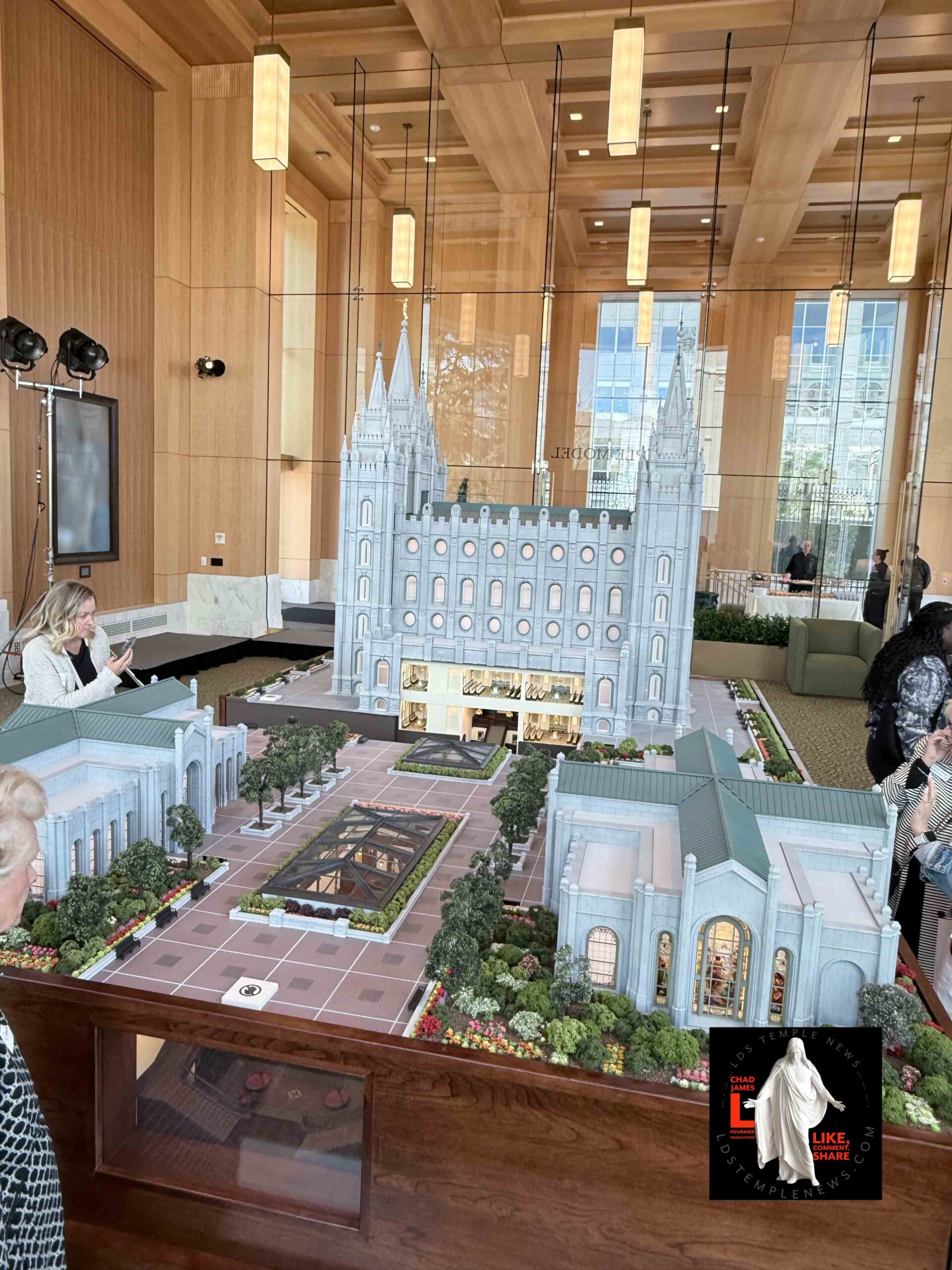 Media Outlets Gets Their First Look at New Temple Square Visitors’ Center