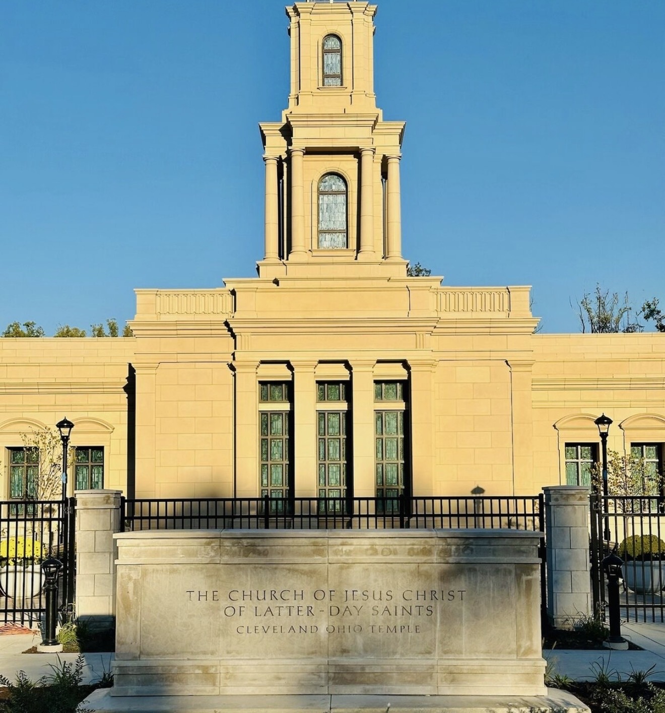Cleveland Ohio Temple Photography via LDS Temple News
