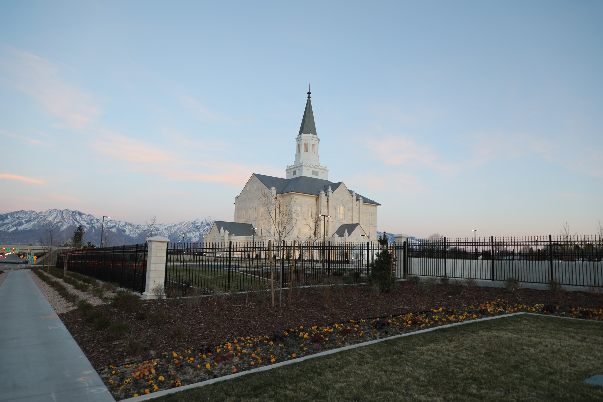 LDS Temple News’ photography collection of Taylorsville Utah Temple