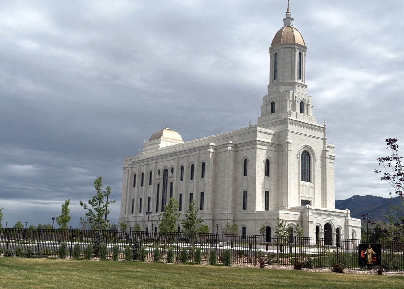 Photography of Smithfield Utah Temple by LDS Temple News